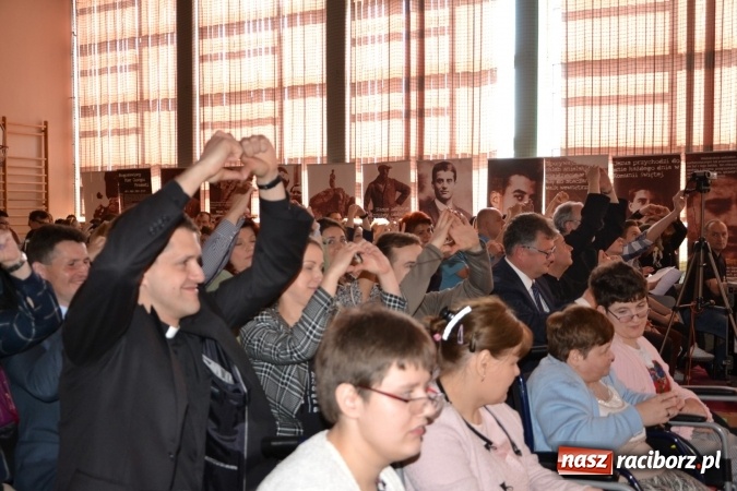 Zdjęcie w galerii na portalu naszraciborz.pl: VII Festiwal Pozytywnych Wartości w Bieńkowicach  wiadomości z regionu