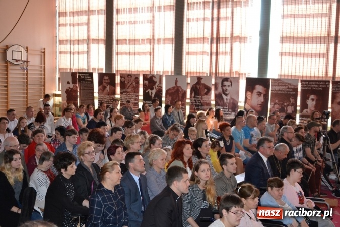 Zdjęcie w galerii na portalu naszraciborz.pl: VII Festiwal Pozytywnych Wartości w Bieńkowicach  wiadomości z regionu