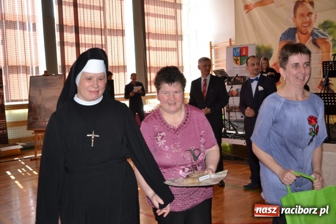 Zdjęcie w galerii na portalu naszraciborz.pl: VII Festiwal Pozytywnych Wartości w Bieńkowicach  wiadomości z regionu