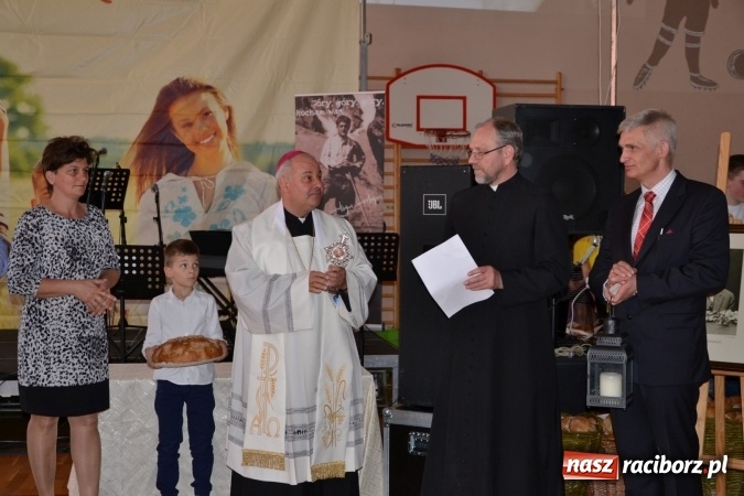 Zdjęcie w galerii na portalu naszraciborz.pl: VII Festiwal Pozytywnych Wartości w Bieńkowicach  wiadomości z regionu