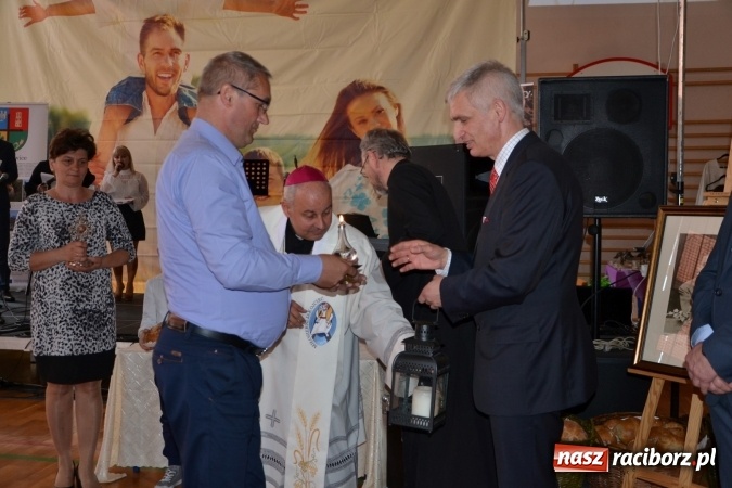 Zdjęcie w galerii na portalu naszraciborz.pl: VII Festiwal Pozytywnych Wartości w Bieńkowicach  wiadomości z regionu