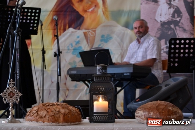 Zdjęcie w galerii na portalu naszraciborz.pl: VII Festiwal Pozytywnych Wartości w Bieńkowicach  wiadomości z regionu