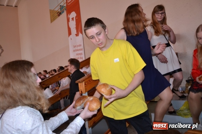 Zdjęcie w galerii na portalu naszraciborz.pl: VII Festiwal Pozytywnych Wartości w Bieńkowicach  wiadomości z regionu