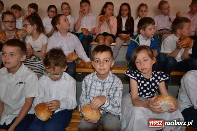 Zdjęcie w galerii na portalu naszraciborz.pl: VII Festiwal Pozytywnych Wartości w Bieńkowicach  wiadomości z regionu