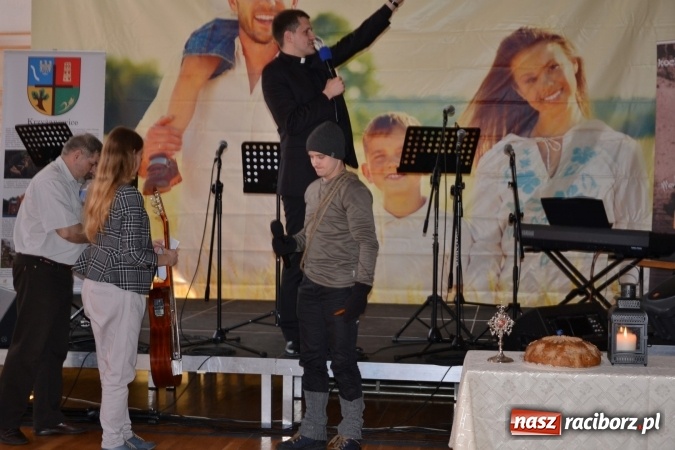 Zdjęcie w galerii na portalu naszraciborz.pl: VII Festiwal Pozytywnych Wartości w Bieńkowicach  wiadomości z regionu