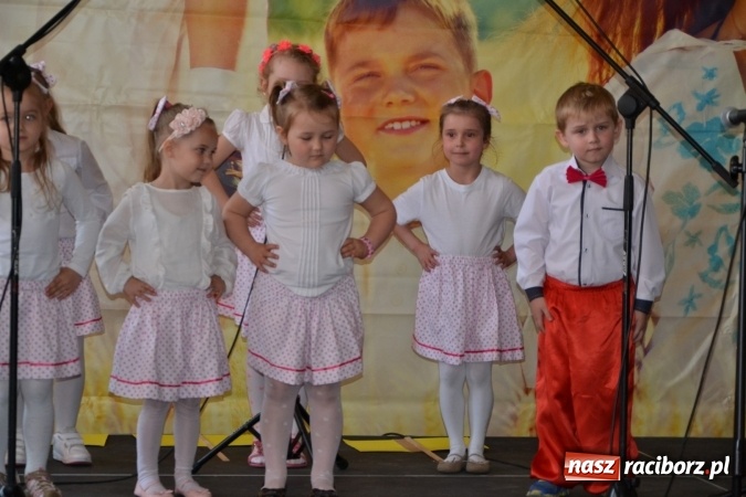 Zdjęcie w galerii na portalu naszraciborz.pl: VII Festiwal Pozytywnych Wartości w Bieńkowicach  wiadomości z regionu