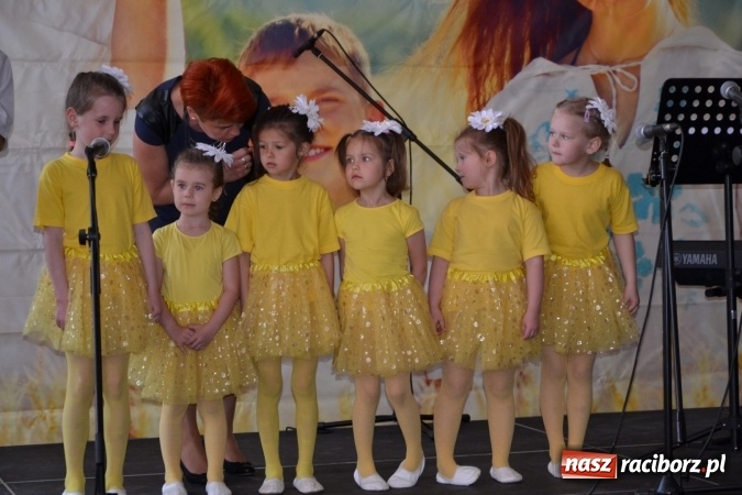 Zdjęcie w galerii na portalu naszraciborz.pl: VII Festiwal Pozytywnych Wartości w Bieńkowicach  wiadomości z regionu