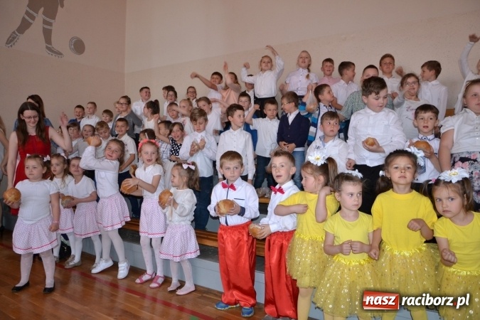 Zdjęcie w galerii na portalu naszraciborz.pl: VII Festiwal Pozytywnych Wartości w Bieńkowicach  wiadomości z regionu