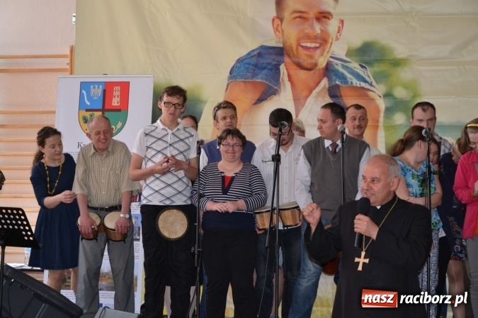 Zdjęcie w galerii na portalu naszraciborz.pl: VII Festiwal Pozytywnych Wartości w Bieńkowicach  wiadomości z regionu
