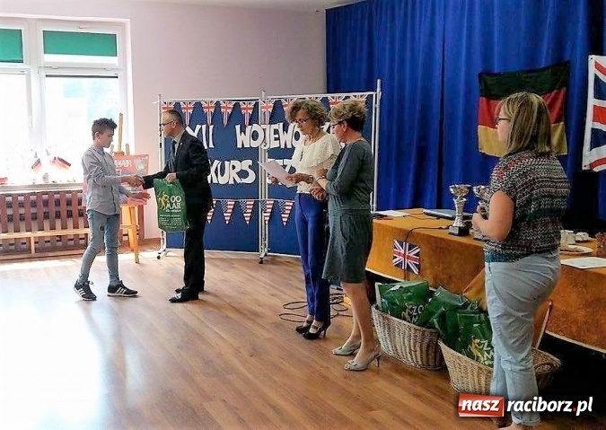 Zdjęcie w galerii na portalu naszraciborz.pl: Wojewódzkie konkursy językowe Der Globus i The Globe w Szkole Podstawowej nr 18 wiadomości z regionu