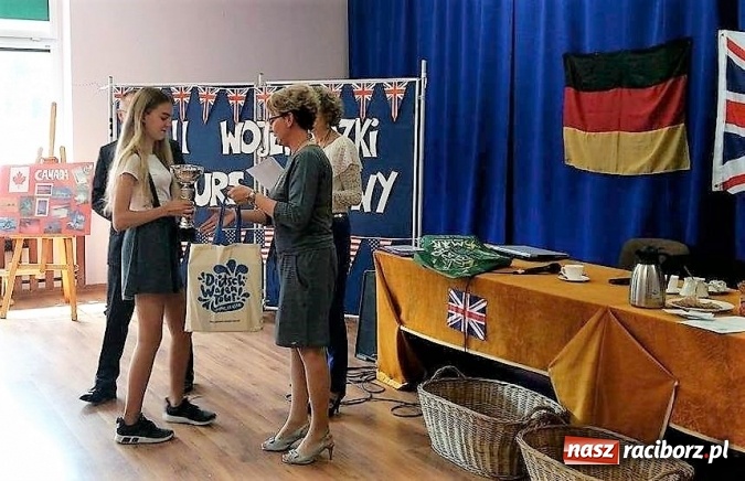 Zdjęcie w galerii na portalu naszraciborz.pl: Wojewódzkie konkursy językowe Der Globus i The Globe w Szkole Podstawowej nr 18 wiadomości z regionu