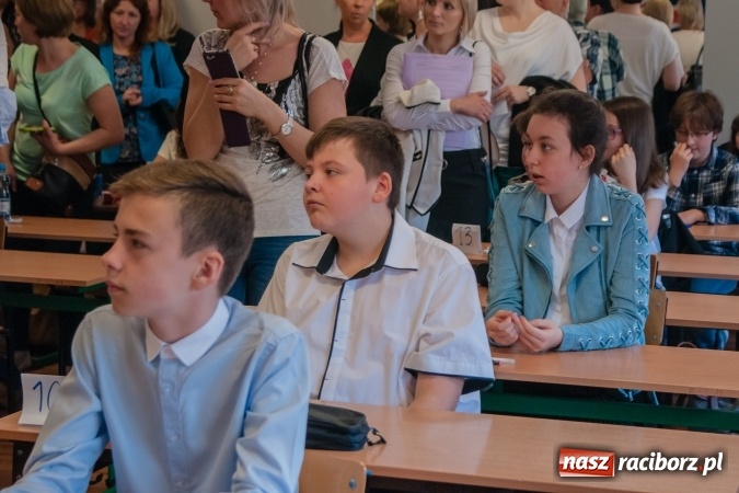 Zdjęcie w galerii na portalu naszraciborz.pl: Wojewódzkie konkursy językowe Der Globus i The Globe w Szkole Podstawowej nr 18 wiadomości z regionu