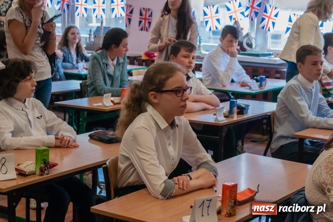 Zdjęcie w galerii na portalu naszraciborz.pl: Wojewódzkie konkursy językowe Der Globus i The Globe w Szkole Podstawowej nr 18 wiadomości z regionu