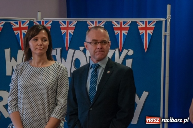 Zdjęcie w galerii na portalu naszraciborz.pl: Wojewódzkie konkursy językowe Der Globus i The Globe w Szkole Podstawowej nr 18 wiadomości z regionu