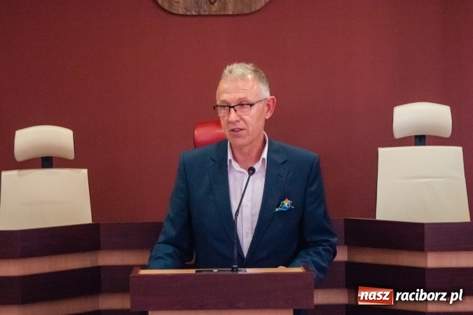 Zdjęcie w galerii na portalu naszraciborz.pl: Spotkanie w sprawie grupowych zakupów gazu i prądu w UM Racibórz wiadomości z regionu