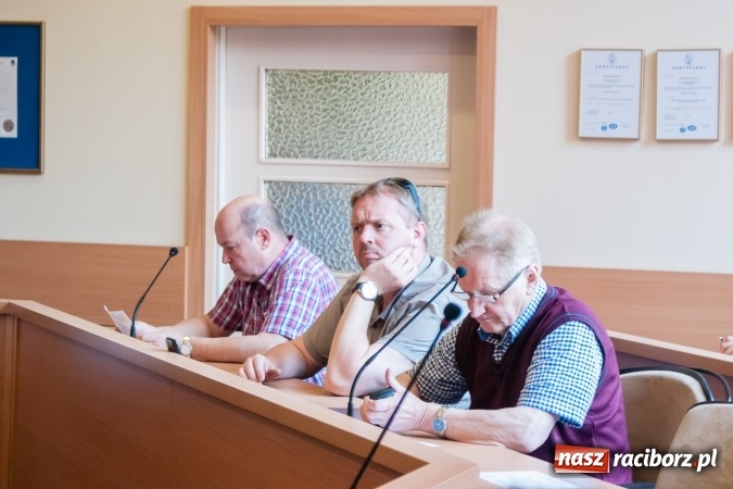 Zdjęcie w galerii na portalu naszraciborz.pl: Spotkanie w sprawie grupowych zakupów gazu i prądu w UM Racibórz wiadomości z regionu