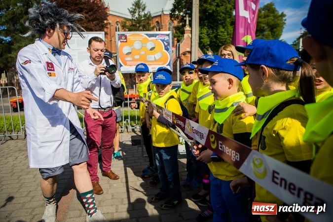 Zdjęcie w galerii na portalu naszraciborz.pl: Naukowe miasteczko Planeta Energii zawitało do Raciborza wiadomości z regionu