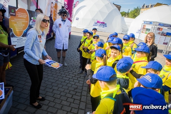 Zdjęcie w galerii na portalu naszraciborz.pl: Naukowe miasteczko Planeta Energii zawitało do Raciborza wiadomości z regionu