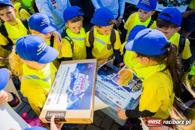 Zdjęcie w galerii na portalu naszraciborz.pl: Naukowe miasteczko Planeta Energii zawitało do Raciborza wiadomości z regionu