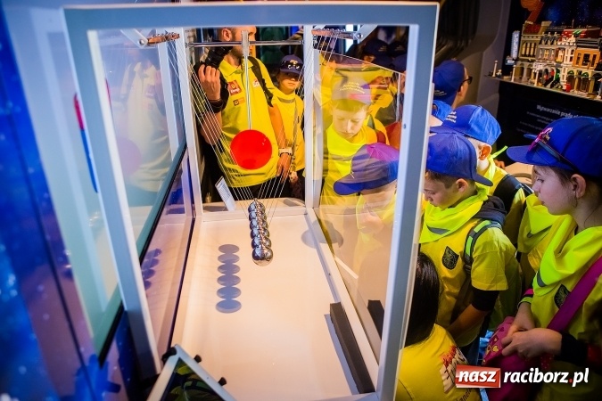 Zdjęcie w galerii na portalu naszraciborz.pl: Naukowe miasteczko Planeta Energii zawitało do Raciborza wiadomości z regionu