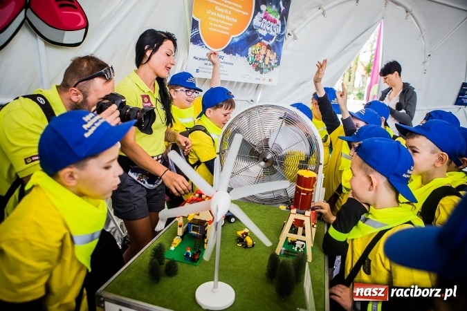 Zdjęcie w galerii na portalu naszraciborz.pl: Naukowe miasteczko Planeta Energii zawitało do Raciborza wiadomości z regionu