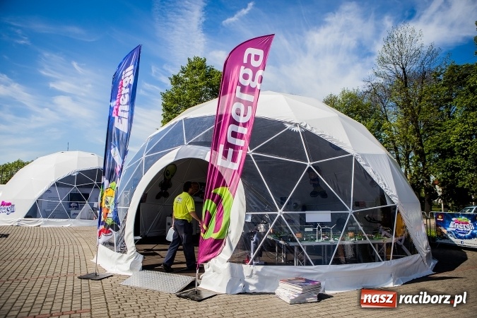 Zdjęcie w galerii na portalu naszraciborz.pl: Naukowe miasteczko Planeta Energii zawitało do Raciborza wiadomości z regionu