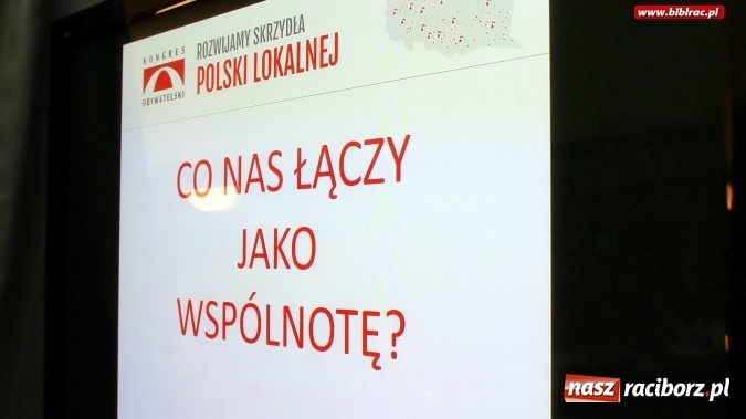 Zdjęcie w galerii na portalu naszraciborz.pl: Rozwijamy skrzydła Polski lokalnej – w bibliotece odbyła się debata lokalna wiadomości z regionu