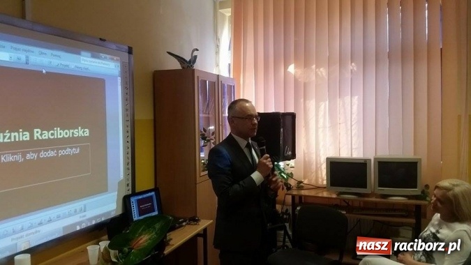 Zdjęcie w galerii na portalu naszraciborz.pl: W Kuźni Raciborskiej podsumowano projekt Filary Demokracji wiadomości z regionu