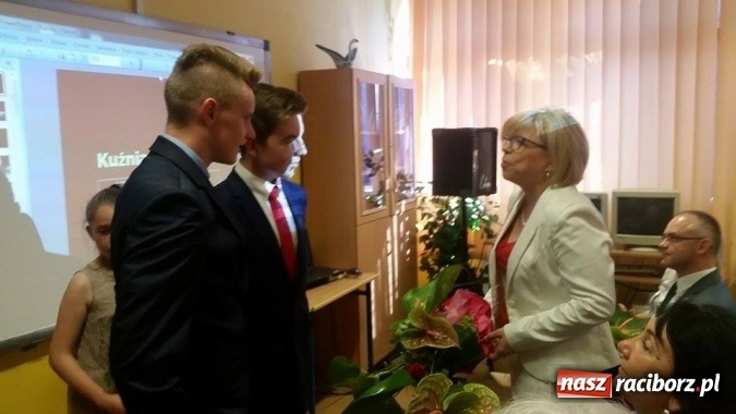 Zdjęcie w galerii na portalu naszraciborz.pl: W Kuźni Raciborskiej podsumowano projekt Filary Demokracji wiadomości z regionu