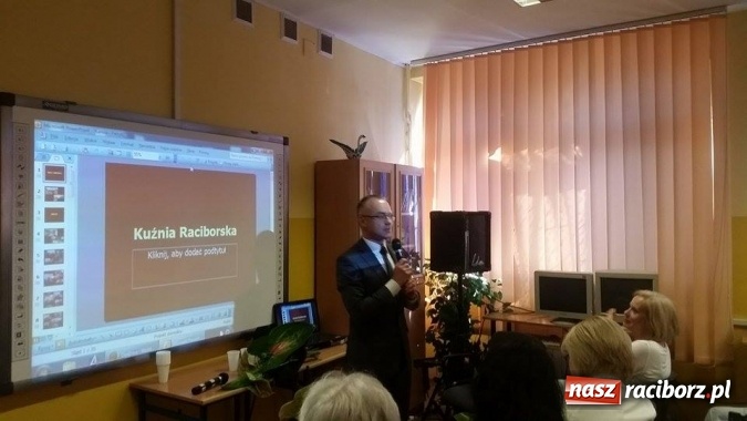 Zdjęcie w galerii na portalu naszraciborz.pl: W Kuźni Raciborskiej podsumowano projekt Filary Demokracji wiadomości z regionu