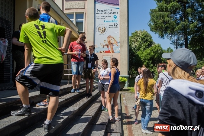 Zdjęcie w galerii na portalu naszraciborz.pl: Gra Miejska w ramach Juwenaliów Raciborskich wiadomości z regionu