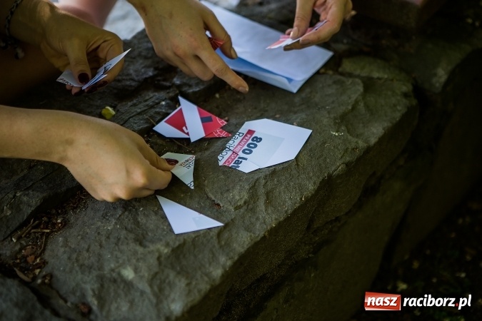 Zdjęcie w galerii na portalu naszraciborz.pl: Gra Miejska w ramach Juwenaliów Raciborskich wiadomości z regionu
