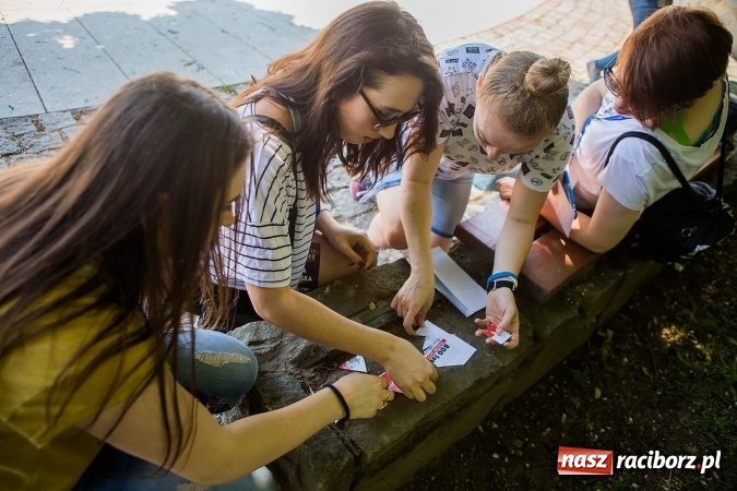 Zdjęcie w galerii na portalu naszraciborz.pl: Gra Miejska w ramach Juwenaliów Raciborskich wiadomości z regionu