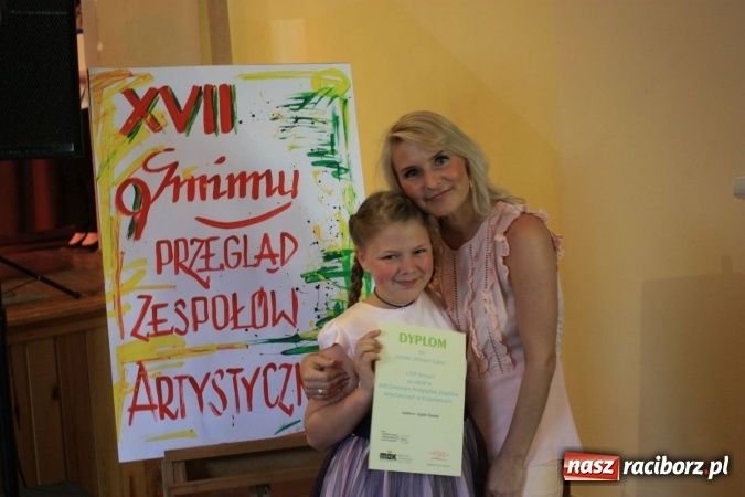 Zdjęcie w galerii na portalu naszraciborz.pl: XVII Gminny Przegląd Zespołów Artystycznych w Krzanowicach  wiadomości z regionu