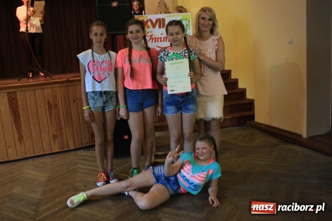 Zdjęcie w galerii na portalu naszraciborz.pl: XVII Gminny Przegląd Zespołów Artystycznych w Krzanowicach  wiadomości z regionu