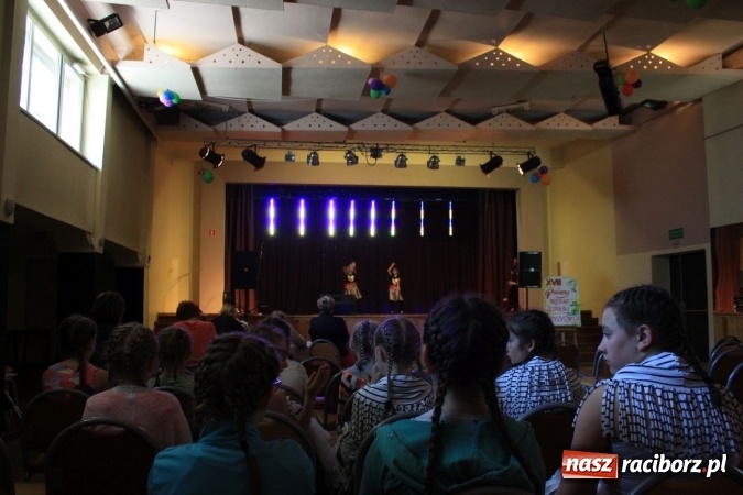 Zdjęcie w galerii na portalu naszraciborz.pl: XVII Gminny Przegląd Zespołów Artystycznych w Krzanowicach  wiadomości z regionu