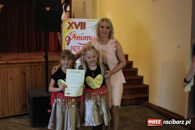 Zdjęcie w galerii na portalu naszraciborz.pl: XVII Gminny Przegląd Zespołów Artystycznych w Krzanowicach  wiadomości z regionu