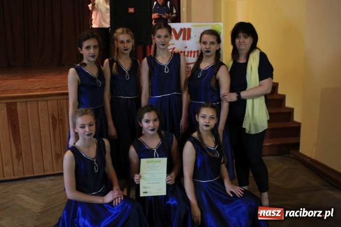 Zdjęcie w galerii na portalu naszraciborz.pl: XVII Gminny Przegląd Zespołów Artystycznych w Krzanowicach  wiadomości z regionu