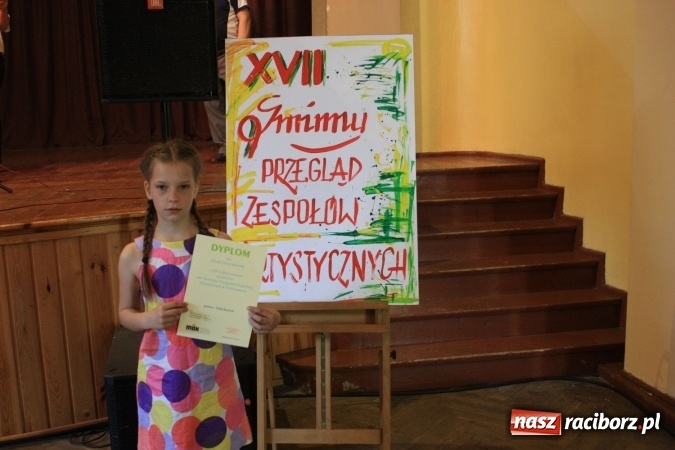 Zdjęcie w galerii na portalu naszraciborz.pl: XVII Gminny Przegląd Zespołów Artystycznych w Krzanowicach  wiadomości z regionu