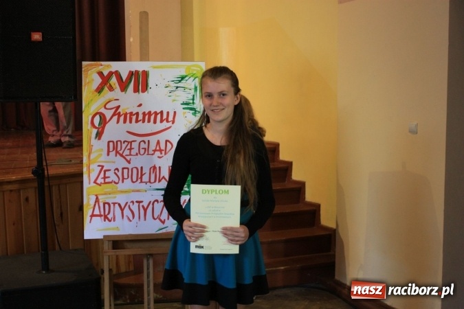 Zdjęcie w galerii na portalu naszraciborz.pl: XVII Gminny Przegląd Zespołów Artystycznych w Krzanowicach  wiadomości z regionu