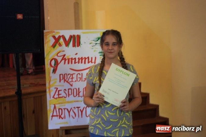 Zdjęcie w galerii na portalu naszraciborz.pl: XVII Gminny Przegląd Zespołów Artystycznych w Krzanowicach  wiadomości z regionu