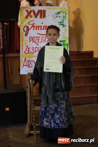 Zdjęcie w galerii na portalu naszraciborz.pl: XVII Gminny Przegląd Zespołów Artystycznych w Krzanowicach  wiadomości z regionu