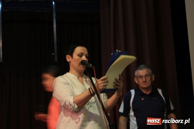 Zdjęcie w galerii na portalu naszraciborz.pl: XVII Gminny Przegląd Zespołów Artystycznych w Krzanowicach  wiadomości z regionu