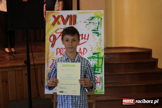Zdjęcie w galerii na portalu naszraciborz.pl: XVII Gminny Przegląd Zespołów Artystycznych w Krzanowicach  wiadomości z regionu