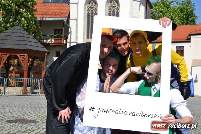 Zdjęcie w galerii na portalu naszraciborz.pl: Juwenalia Raciborskie 2017 na Zamku Piastowskim  wiadomości z regionu