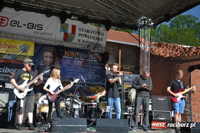 Zdjęcie w galerii na portalu naszraciborz.pl: Juwenalia Raciborskie 2017 na Zamku Piastowskim  wiadomości z regionu