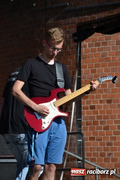 Zdjęcie w galerii na portalu naszraciborz.pl: Juwenalia Raciborskie 2017 na Zamku Piastowskim  wiadomości z regionu