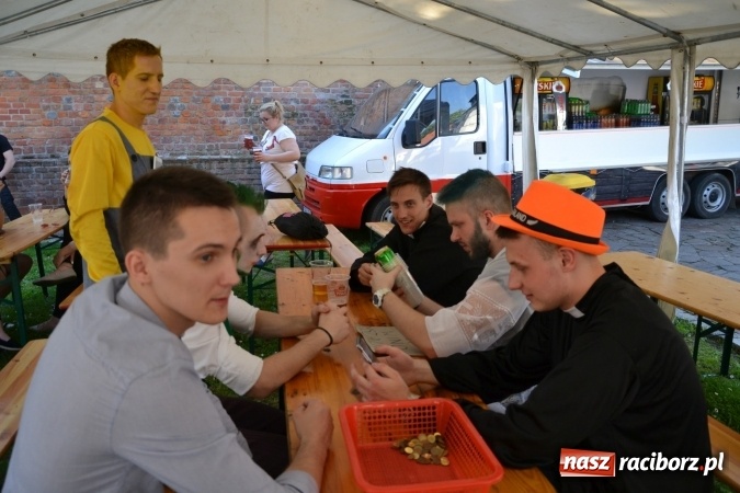 Zdjęcie w galerii na portalu naszraciborz.pl: Juwenalia Raciborskie 2017 na Zamku Piastowskim  wiadomości z regionu