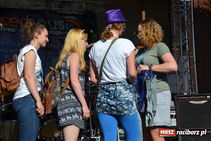 Zdjęcie w galerii na portalu naszraciborz.pl: Juwenalia Raciborskie 2017 na Zamku Piastowskim  wiadomości z regionu