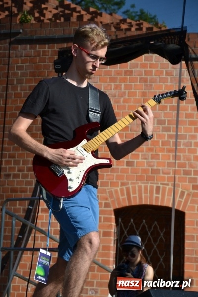 Zdjęcie w galerii na portalu naszraciborz.pl: Juwenalia Raciborskie 2017 na Zamku Piastowskim  wiadomości z regionu